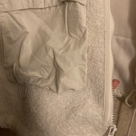 🆕 NWOT Kohls FLX Women's White Cropped High Pile Mixed Media Jacket - Picture 3 of 5